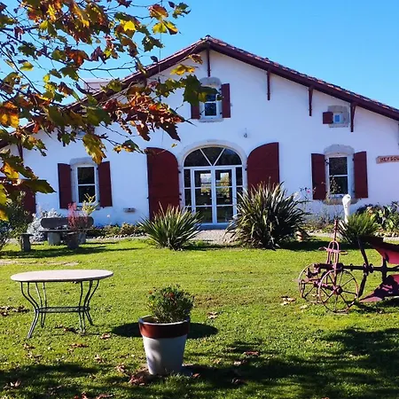 La Coquille Bed & Breakfast Pouillon